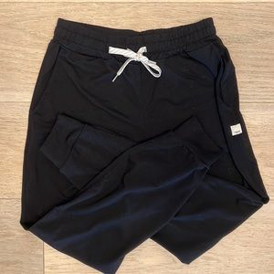 Vuori women’s joggers